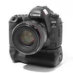 Canon EOS 5D Mark IV